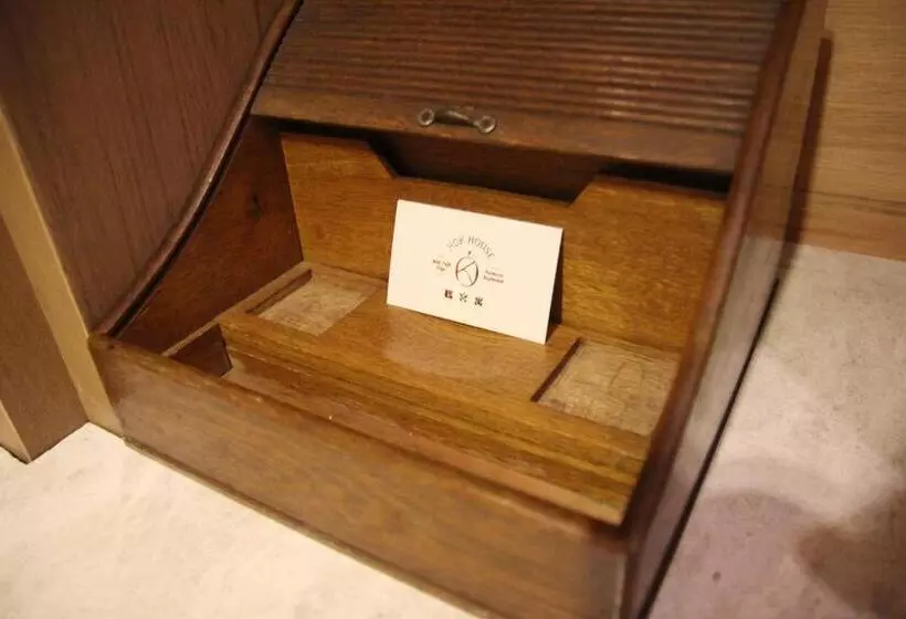 ベッドアンドブレックファースト Ho̍k House