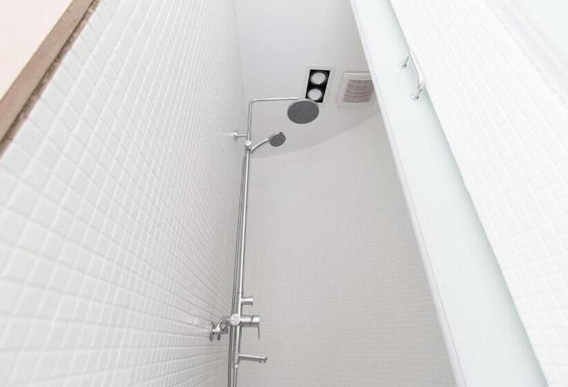 تختخواب و صبحانه Ho̍k House