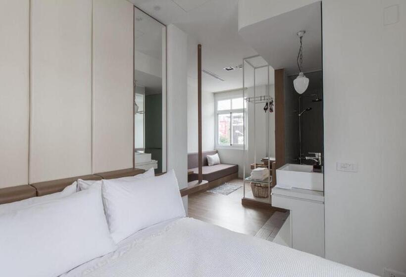 تختخواب و صبحانه Ho̍k House