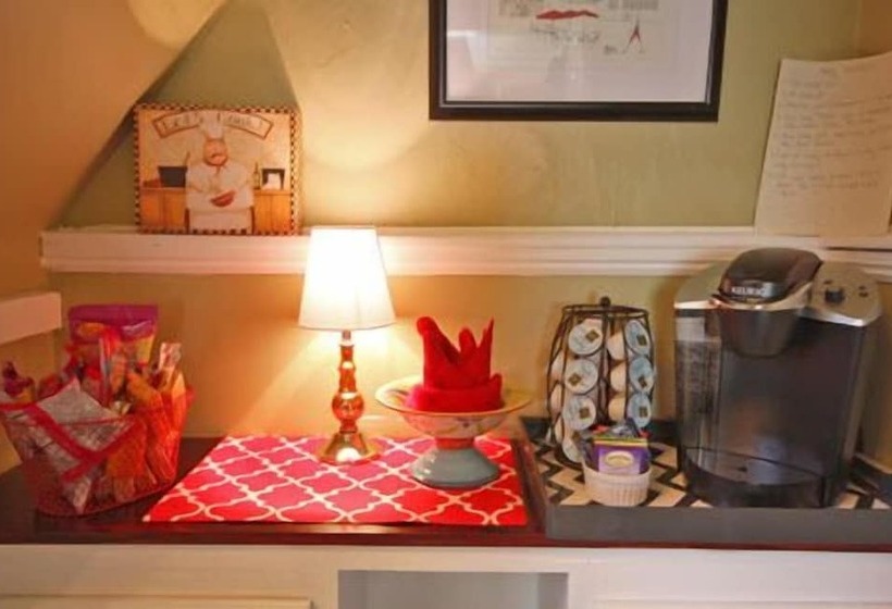 تختخواب و صبحانه Inn At Park Spring