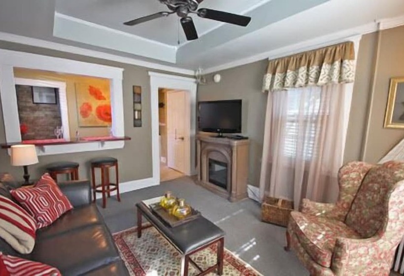 تختخواب و صبحانه Inn At Park Spring