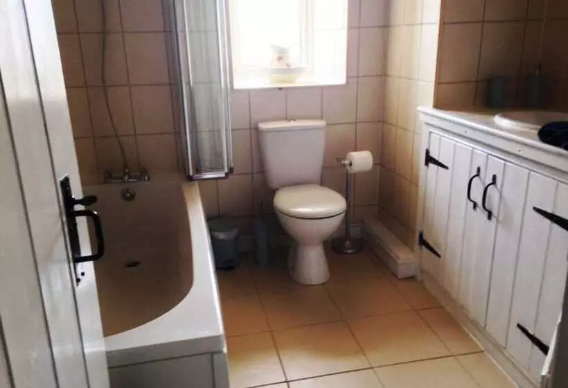 Hillside Bed & Breakfast