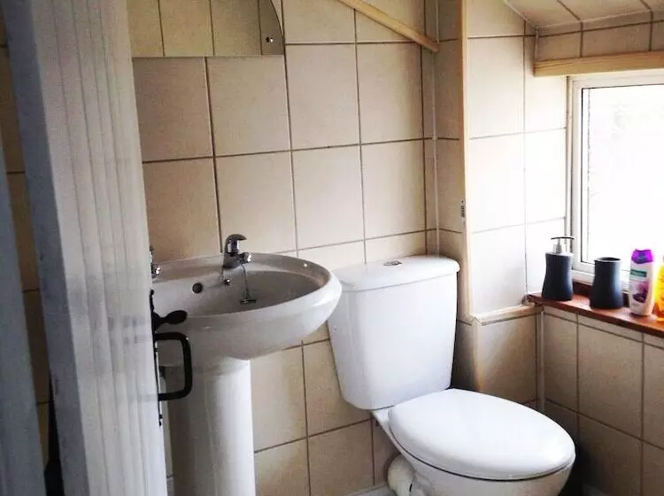 Hillside Bed & Breakfast