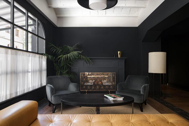 Хостел La França Travellers Adults Only