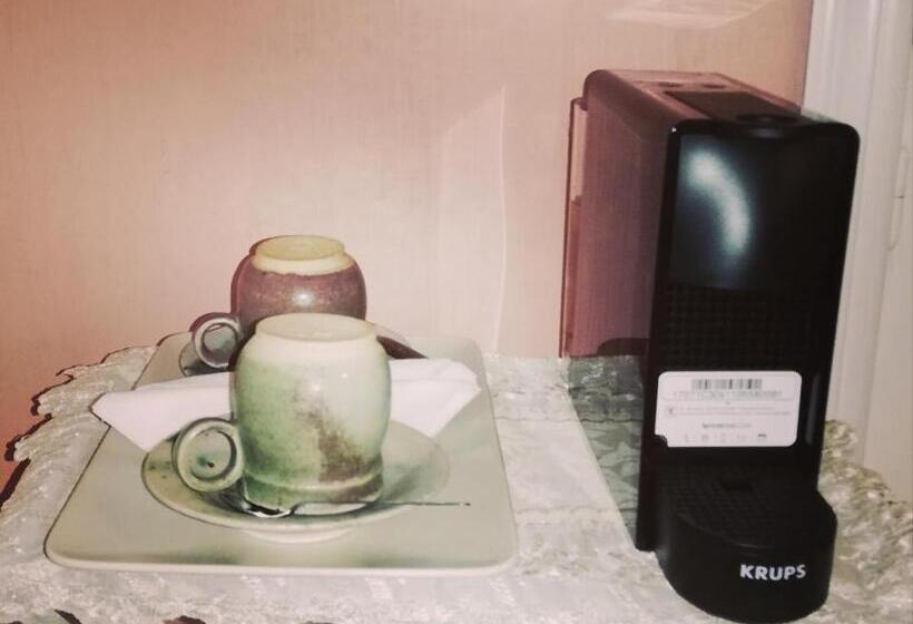 مسافرخانه La Solana, Alojamiento Y Alfarería