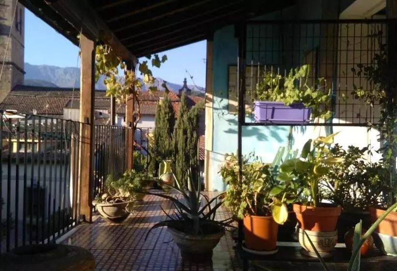 Hostelli La Solana, Alojamiento Y Alfarería