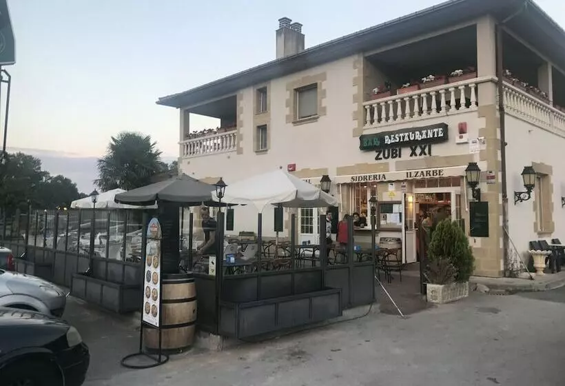 Hostal Zubi Xxi