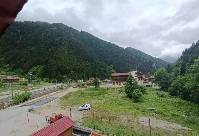 ホテル Akpinar