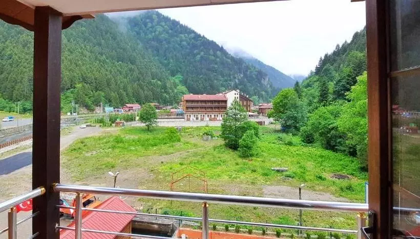 ホテル Akpinar