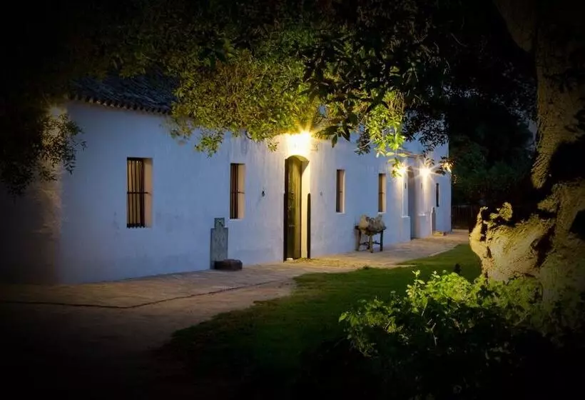 هتل Cortijo El Indiviso