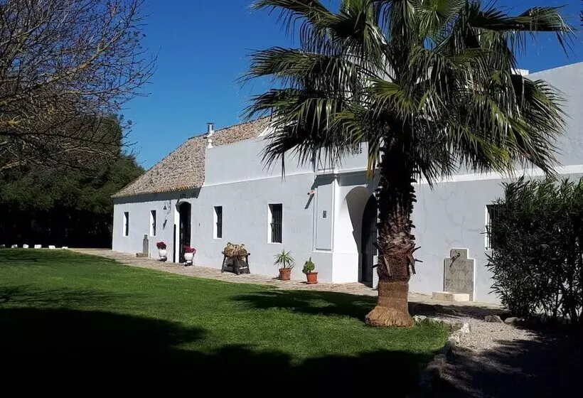 هتل Cortijo El Indiviso