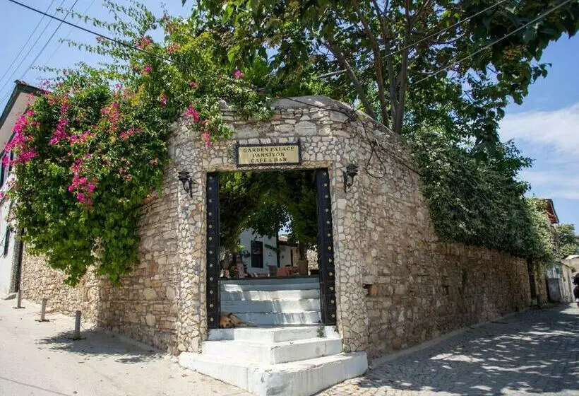 ホテル Garden Palace Boutique