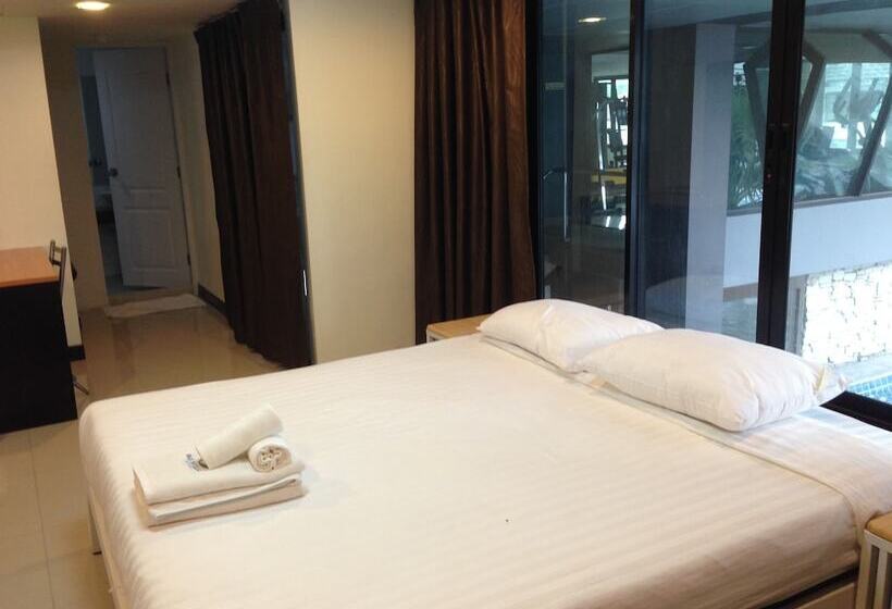 בית מלון כפרי Max Pavillage Bangkok