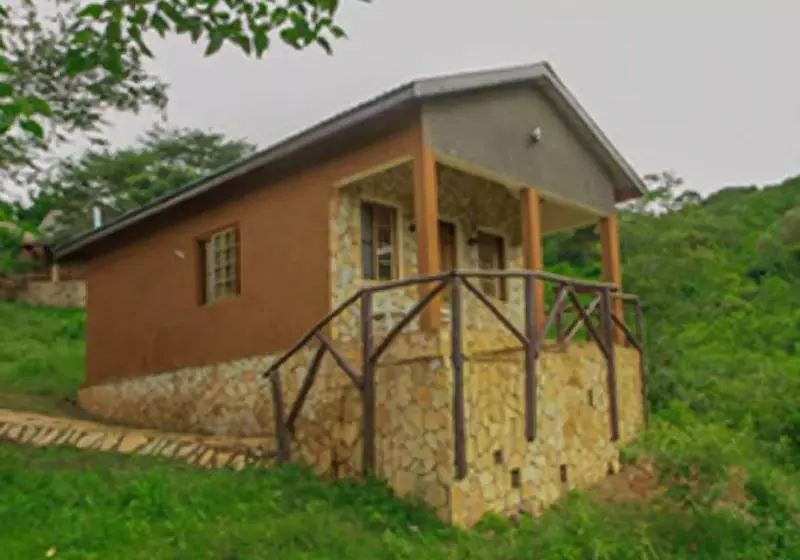 Hotel Ngorongoro Front Safari Lodge