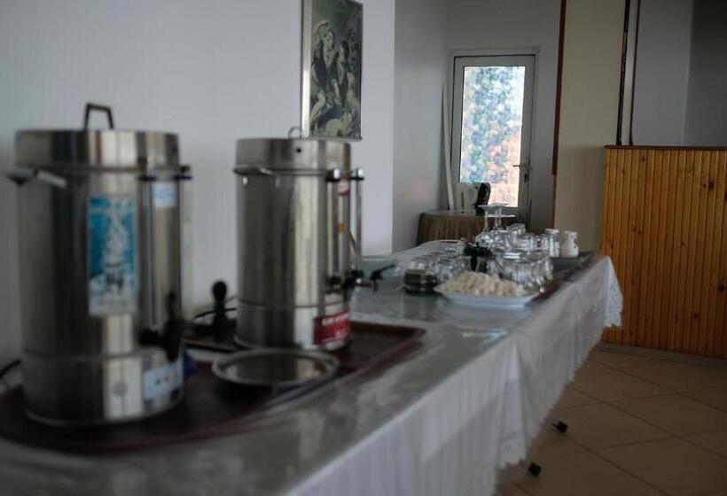 בית מלון כפרי Ozsoy