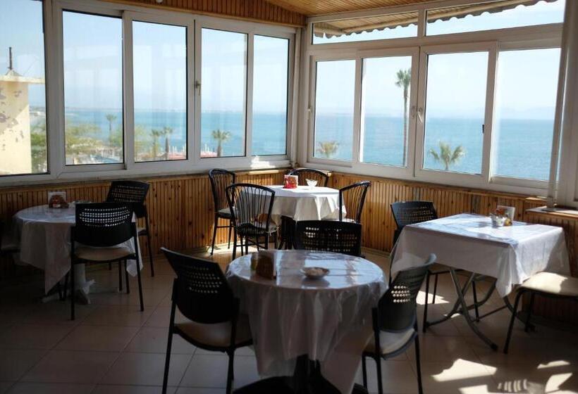 בית מלון כפרי Ozsoy