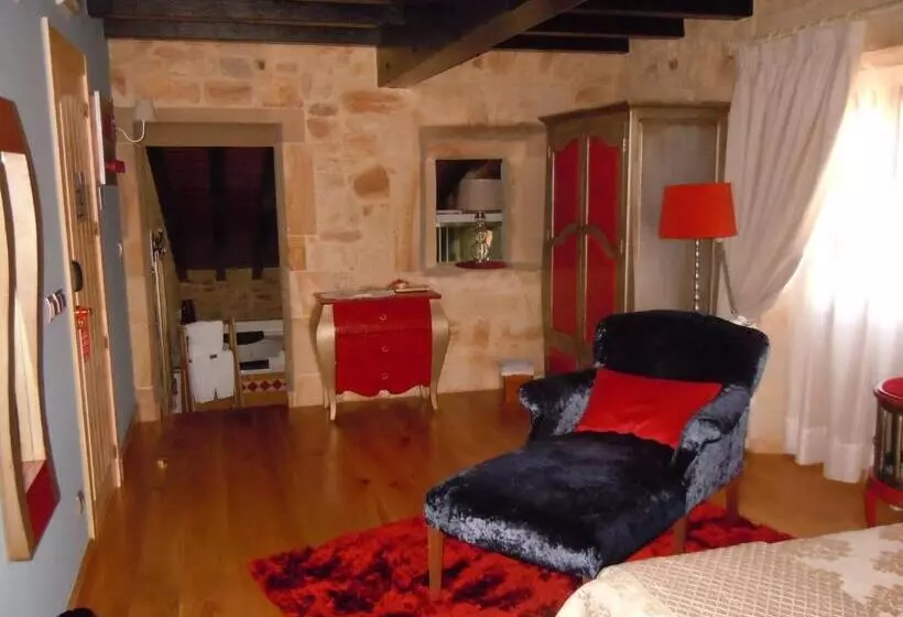 Hotelli Posada La Torre De Los Isla & Spa