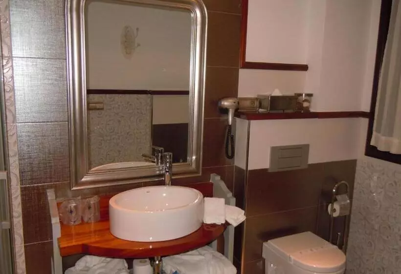 Hotelli Posada La Torre De Los Isla & Spa