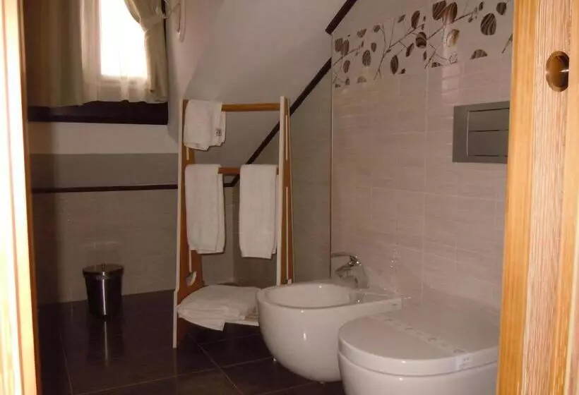 Hotelli Posada La Torre De Los Isla & Spa