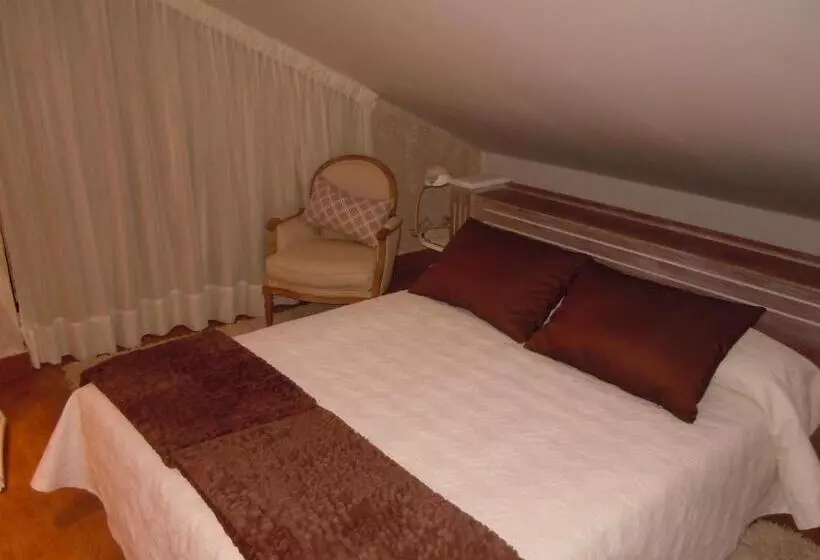 Hotelli Posada La Torre De Los Isla & Spa