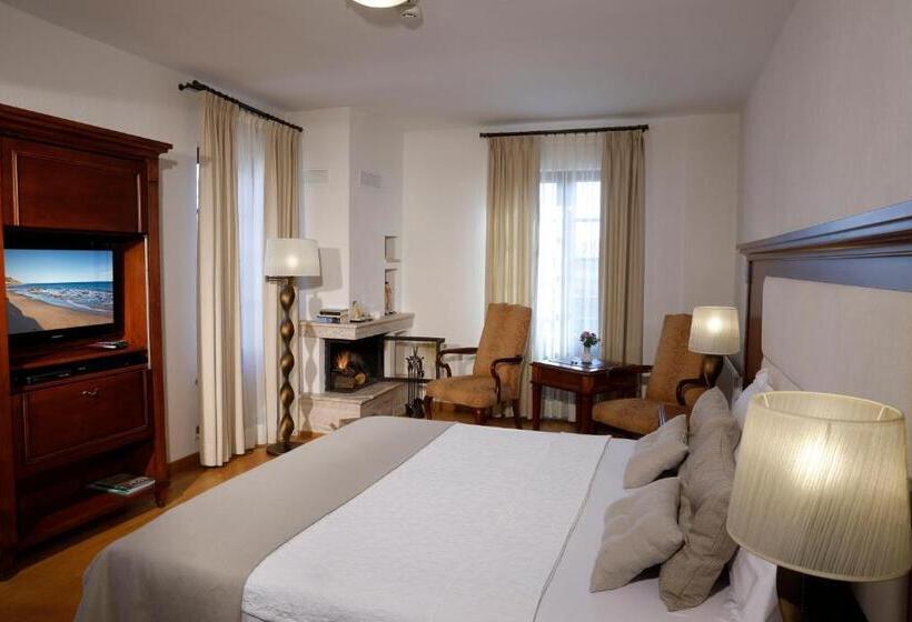 בית מלון כפרי Yundantik Cunda Konaklari