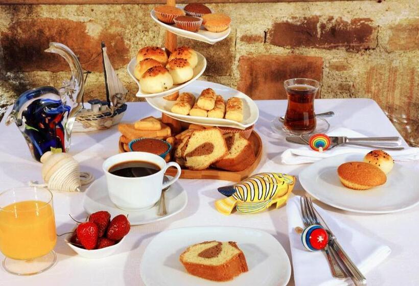 בית מלון כפרי Yundantik Cunda Konaklari