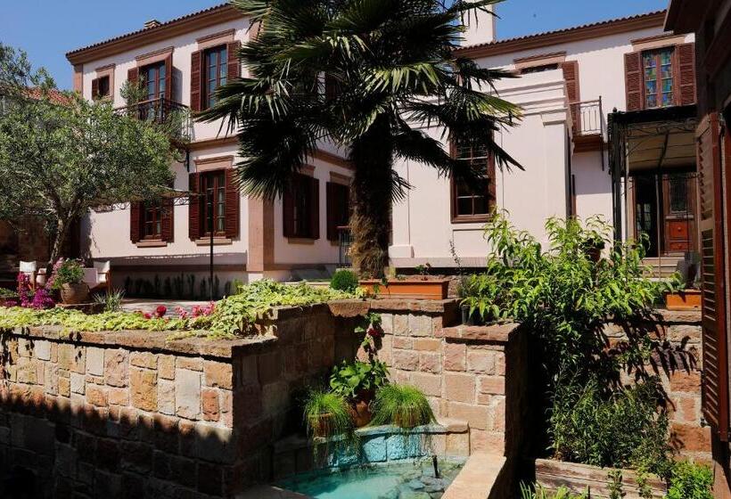 בית מלון כפרי Yundantik Cunda Konaklari