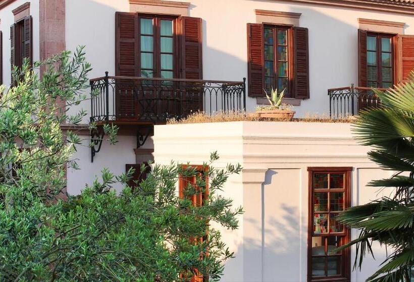 בית מלון כפרי Yundantik Cunda Konaklari