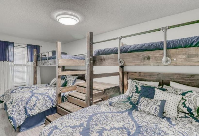 Phoenix East Ii 2031 By Meyer Vacation Rentals