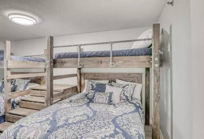 Phoenix East Ii 2031 By Meyer Vacation Rentals