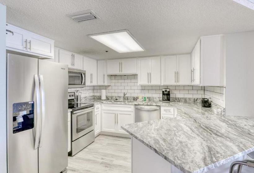 Phoenix East Ii 2031 By Meyer Vacation Rentals