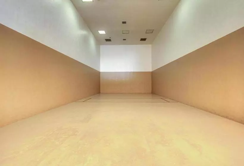 Phoenix East Ii 2031 By Meyer Vacation Rentals