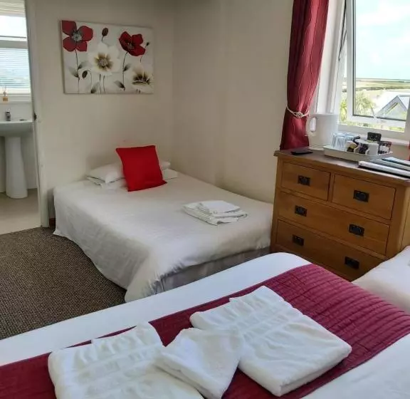 Trevarrian Lodge