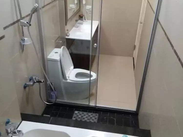 تختخواب و صبحانه Dancedoll House