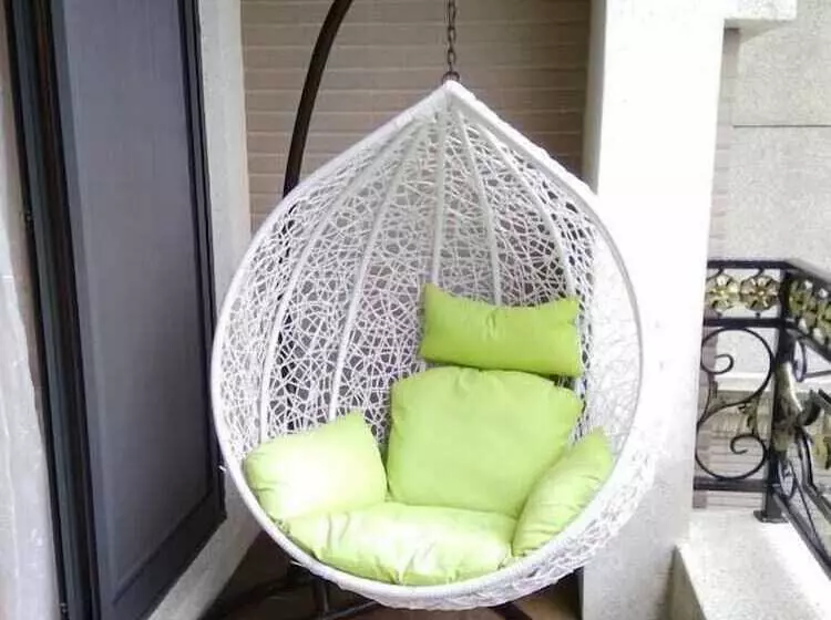 تختخواب و صبحانه Dancedoll House