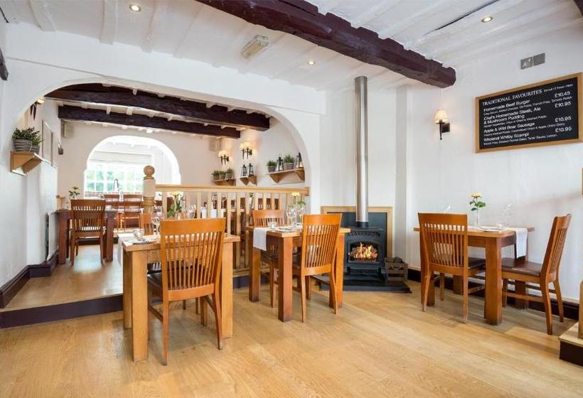 Hostal Keswick Lake Road Apartments