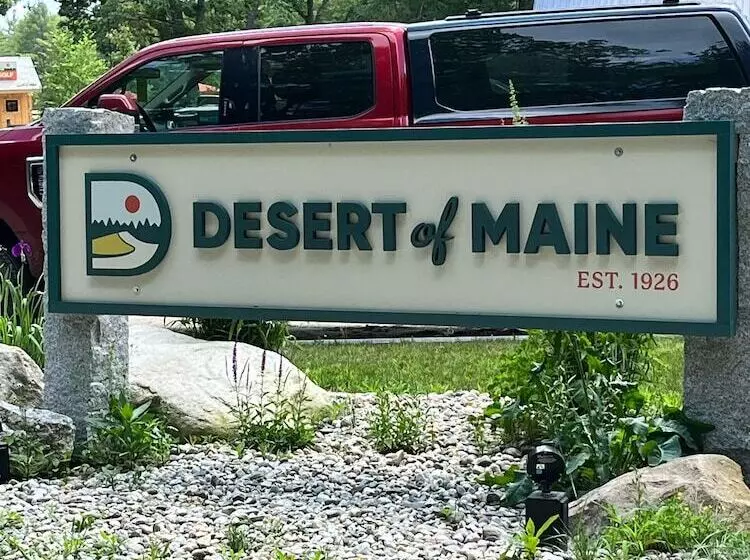 Hostelli The Orchard House & Cafe