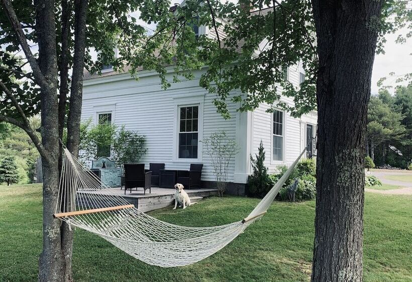 客栈 The Orchard House & Cafe