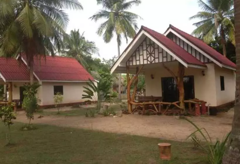 Hotelli Golden Pearl Beach Resort