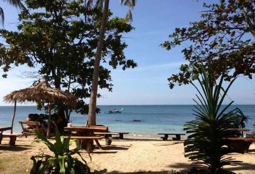 Hotel Golden Pearl Beach Resort