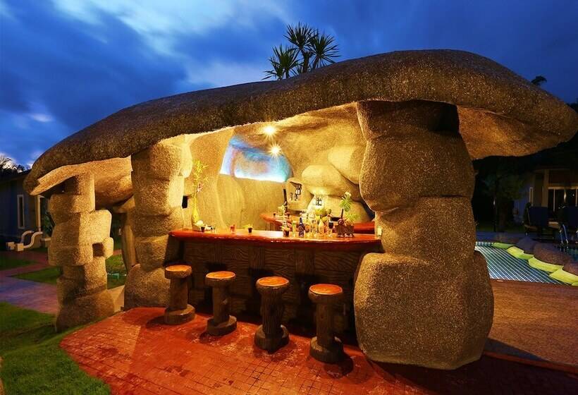 هتل Khaolak Mountain View