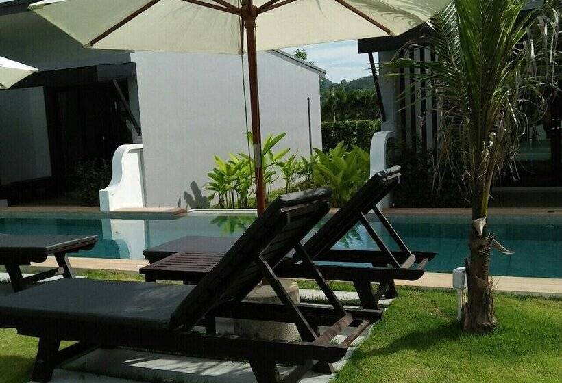 هتل Khaolak Mountain View