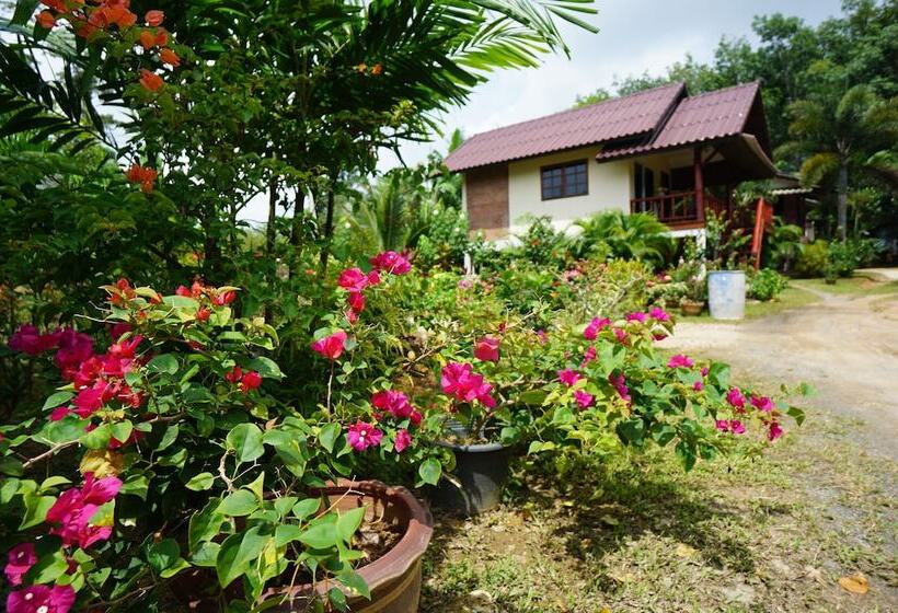 Hotelli Mookdamun Bungalows