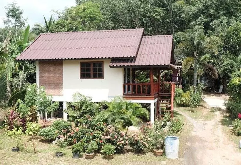 ホテル Mookdamun Bungalows