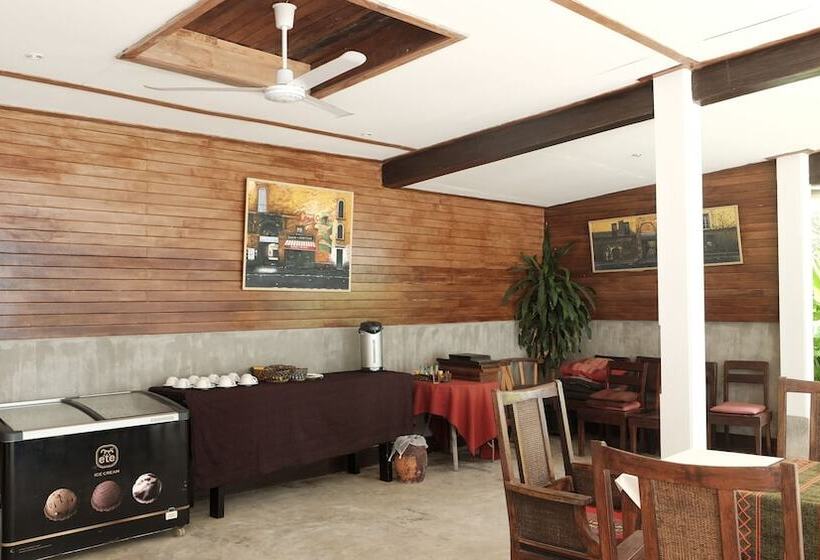 Hotelli Mookdamun Bungalows