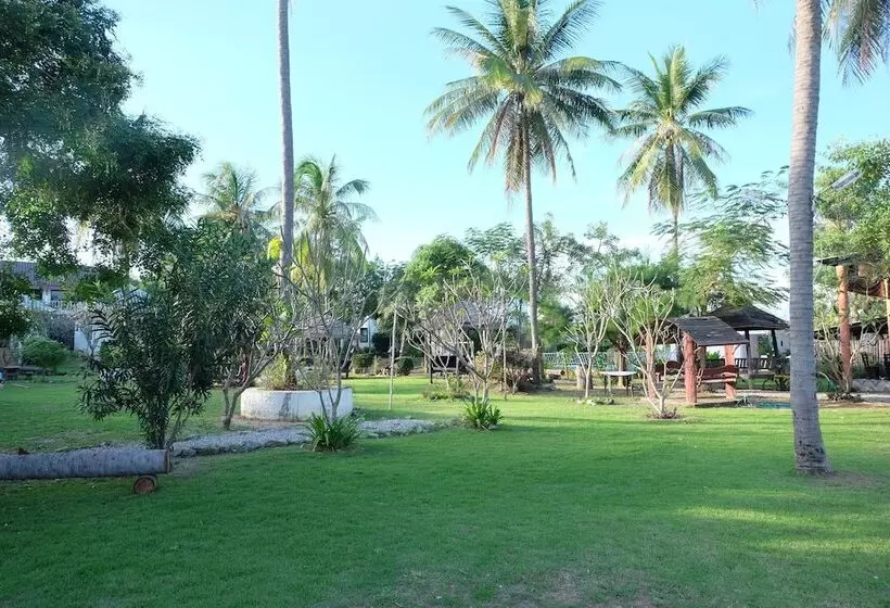 Hotelli Pranburi Delight Resort