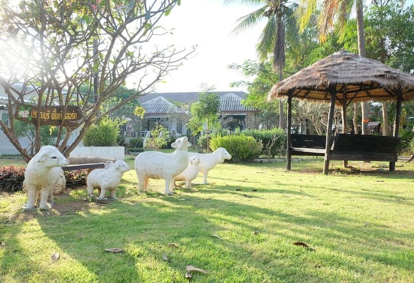 هتل Pranburi Delight Resort