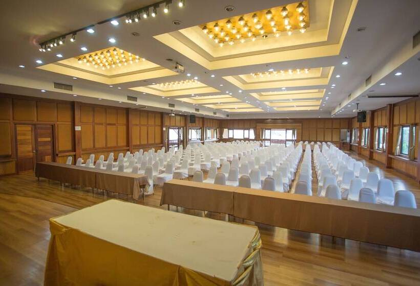 Отель Rice Farm Villa Suratthani