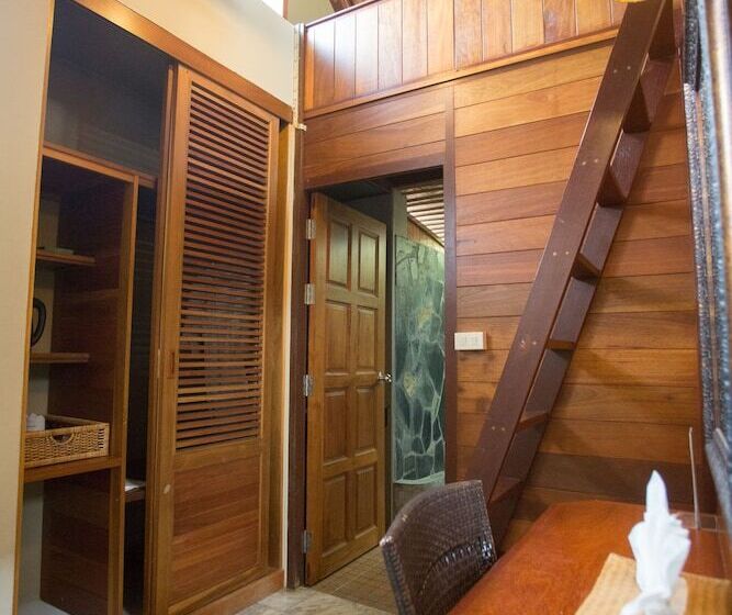 Отель Rice Farm Villa Suratthani