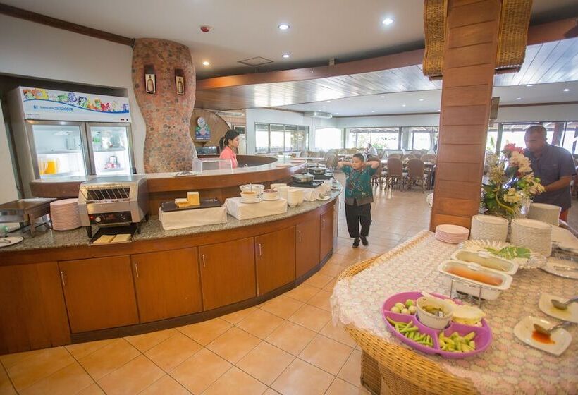 Отель Rice Farm Villa Suratthani